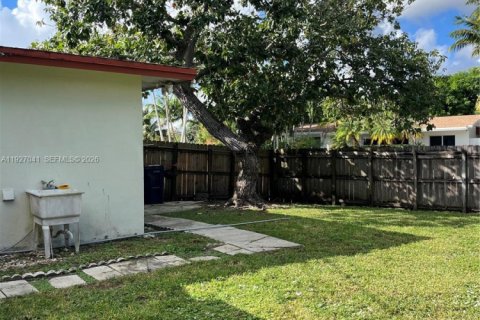 Купить виллу или дом в Майами, Флорида 3 спальни, 96.62м2, № 1998191 - фото 14