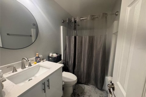 House in Wesley Chapel, Florida 3 bedrooms, 111.48 sq.m. № 1912783 - photo 12