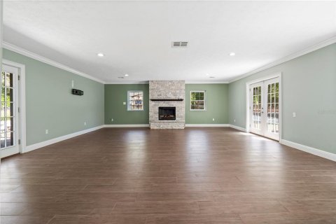 House in Hawthorne, Florida 4 bedrooms, 289.86 sq.m. № 2122511 - photo 13