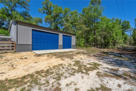 House in Hawthorne, Florida 4 bedrooms, 289.86 sq.m. № 2122511 - photo 15