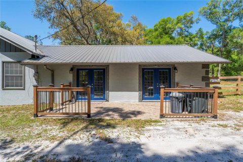 House in Hawthorne, Florida 4 bedrooms, 289.86 sq.m. № 2122511 - photo 14