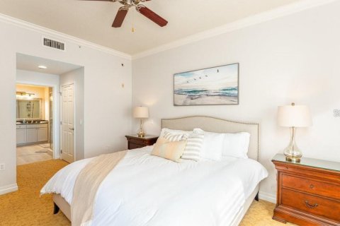 Condo in Four Corners, Florida, 3 bedrooms  № 1831936 - photo 9