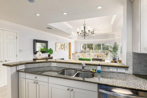 Condo in Four Corners, Florida, 3 bedrooms  № 1831936 - photo 7