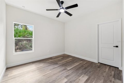 Villa ou maison à vendre à DeLand, Floride: 3 chambres, 143.07 m2 № 2419983 - photo 13