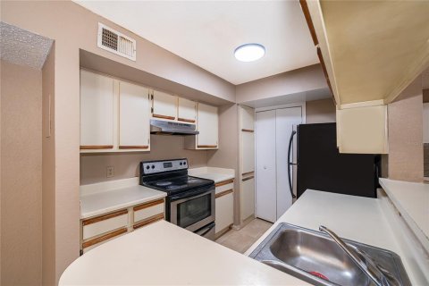 Condominio en venta en Orlando, Florida, 2 dormitorios, 92.9 m2 № 2099216 - foto 6