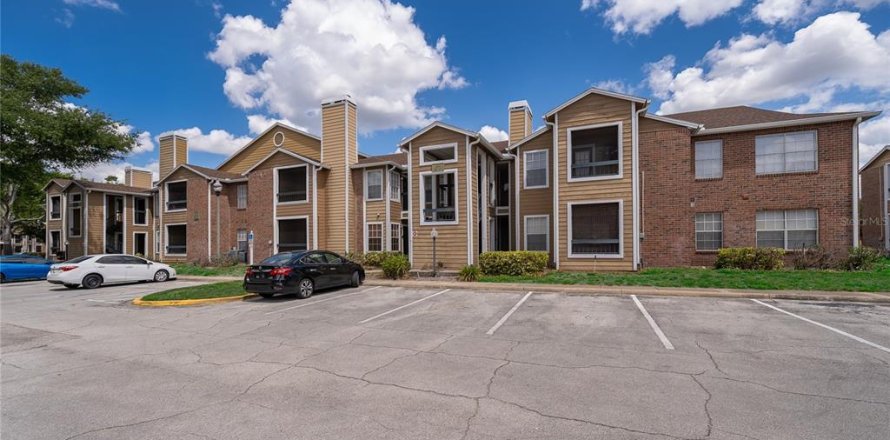 Condominio en Orlando, Florida, 2 dormitorios № 2099216