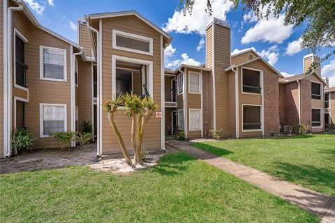 Condominio en venta en Orlando, Florida, 2 dormitorios, 92.9 m2 № 2099216 - foto 2