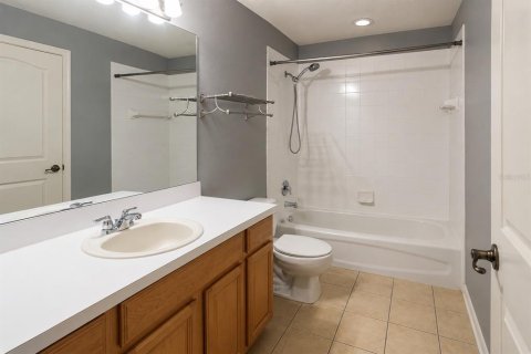 Adosado en alquiler en Bradenton, Florida, 2 dormitorios, 132.76 m2 № 2238444 - foto 11
