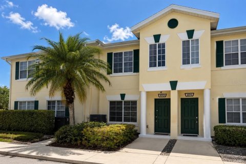 Townhouse in Bradenton, Florida 2 bedrooms, 132.76 sq.m. № 2238444