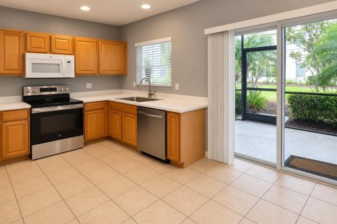Adosado en alquiler en Bradenton, Florida, 2 dormitorios, 132.76 m2 № 2238444 - foto 2
