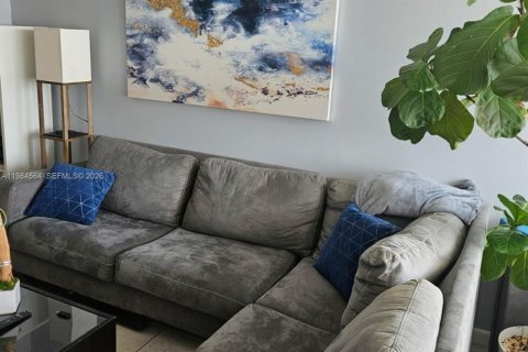 Купить кондоминиум в Майами, Флорида 2 спальни, 115.94м2, № 2045735 - фото 10