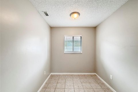 Villa ou maison à louer à Palm Coast, Floride: 3 chambres, 147.81 m2 № 2109262 - photo 8