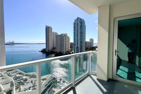 Copropriété à louer à Miami, Floride: 2 chambres, 93.46 m2 № 2026635 - photo 12