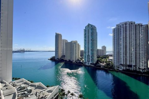 Condo à Miami, Floride, 2 chambres  № 2026635