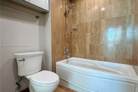 Copropriété à louer à Miami, Floride: 2 chambres, 93.46 m2 № 2026635 - photo 19