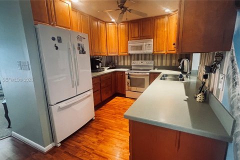 Casa en venta en Hutchinson Island South, Florida, 3 dormitorios, 151.62 m2 № 2172587 - foto 7