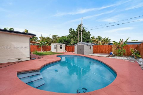 House in Oakland Park, Florida 3 bedrooms, 132.94 sq.m. № 2030524 - photo 24