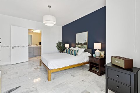 Copropriété à louer à Miami, Floride: 1 chambre, 95.78 m2 № 2387895 - photo 12