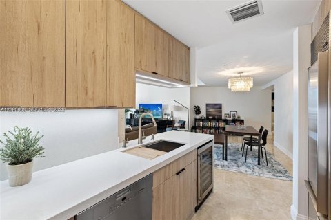 Copropriété à louer à Miami, Floride: 1 chambre, 95.78 m2 № 2387895 - photo 8