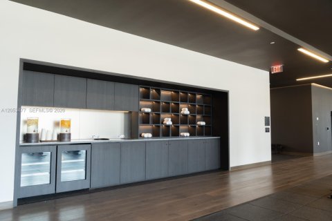 Copropriété à louer à Miami, Floride: 1 chambre, 54.63 m2 № 2179288 - photo 30