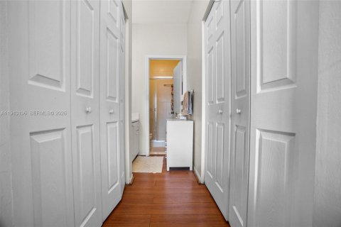 Touwnhouse à vendre à Dania Beach, Floride: 3 chambres, 129.23 m2 № 1999517 - photo 25