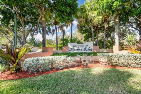 Touwnhouse à vendre à Dania Beach, Floride: 3 chambres, 129.23 m2 № 1999517 - photo 30