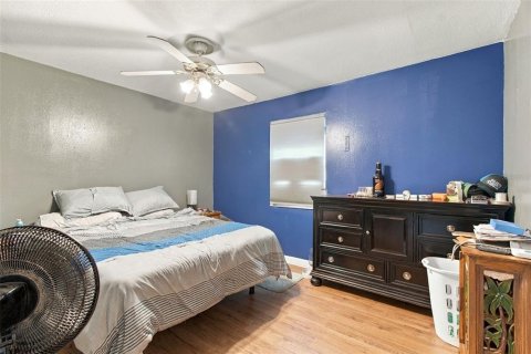 Villa ou maison à vendre à Zephyrhills, Floride: 4 chambres, 187.29 m2 № 2431861 - photo 25