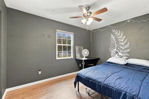 Villa ou maison à vendre à Zephyrhills, Floride: 4 chambres, 187.29 m2 № 2431861 - photo 28