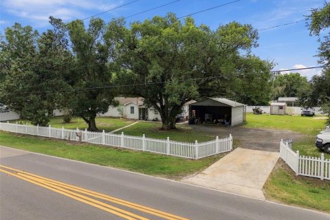 Villa ou maison à vendre à Zephyrhills, Floride: 4 chambres, 187.29 m2 № 2431861 - photo 2