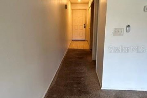 Condominio en alquiler en Tampa, Florida, 1 dormitorio, 68.38 m2 № 1850185 - foto 5