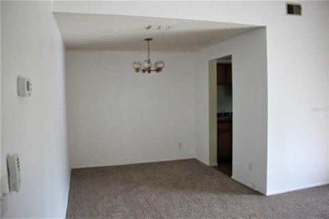 Condominio en alquiler en Tampa, Florida, 1 dormitorio, 68.38 m2 № 1850185 - foto 9