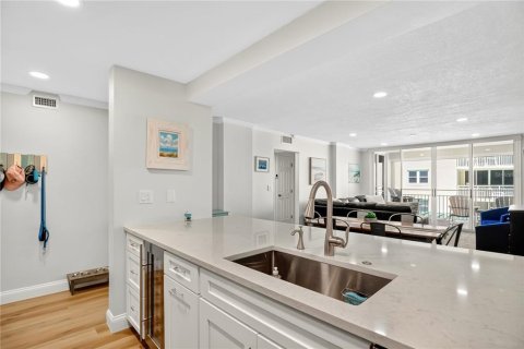 Condo in Ponce Inlet, Florida, 2 bedrooms  № 1917967 - photo 14