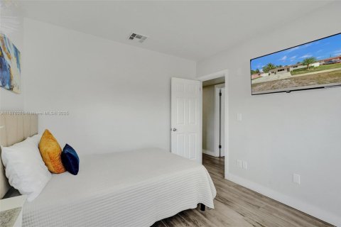 Villa ou maison à louer à Miami Gardens, Floride: 4 chambres, 142.98 m2 № 1922989 - photo 29