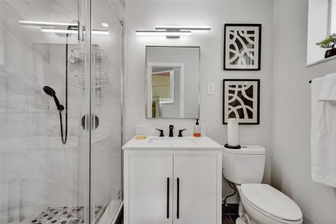 Villa ou maison à louer à Miami Gardens, Floride: 4 chambres, 142.98 m2 № 1922989 - photo 28