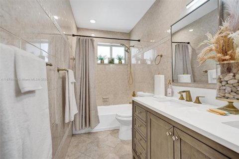 Villa ou maison à louer à Miami Gardens, Floride: 4 chambres, 142.98 m2 № 1922989 - photo 21