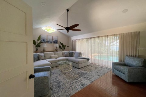 House in Nokomis, Florida 4 bedrooms, 239.22 sq.m. № 563856 - photo 8