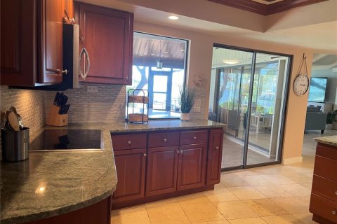 House in Nokomis, Florida 4 bedrooms, 239.22 sq.m. № 563856 - photo 17