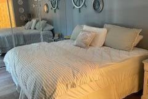 Townhouse in Jupiter, Florida 2 bedrooms, 114.83 sq.m. № 1159777 - photo 1