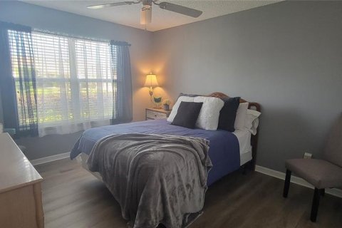 House in The Villages, Florida 3 bedrooms, 141.86 sq.m. № 1630345 - photo 28