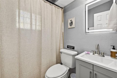 Villa ou maison à vendre à Seminole, Floride: 3 chambres, 118.91 m2 № 2298182 - photo 17