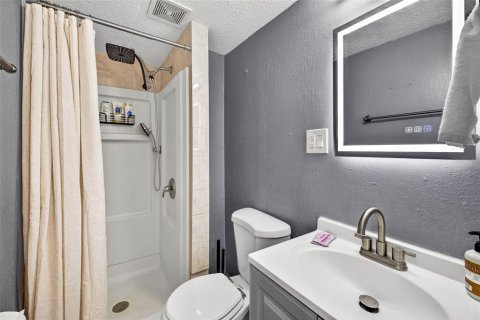 Villa ou maison à vendre à Seminole, Floride: 3 chambres, 118.91 m2 № 2298182 - photo 15