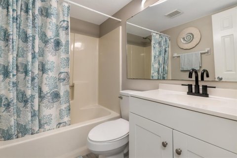 Condo in Punta Gorda, Florida, 2 bedrooms  № 2379067 - photo 25