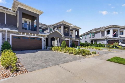 Townhouse in New Smyrna Beach, Florida 3 bedrooms, 197.97 sq.m. № 2374102 - photo 6