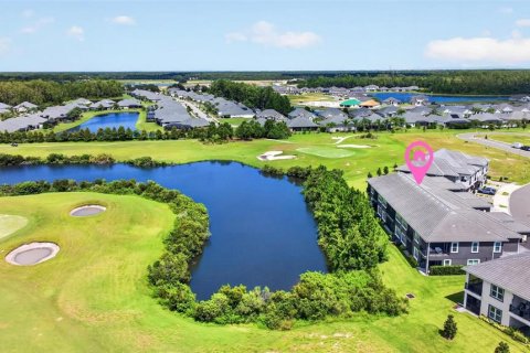 Townhouse in New Smyrna Beach, Florida 3 bedrooms, 197.97 sq.m. № 2374102 - photo 4