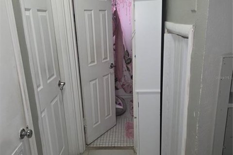 House in Tampa, Florida 3 bedrooms, 115.94 sq.m. № 1735459 - photo 22