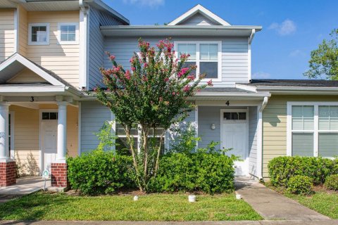 Condo à Gainesville, Floride, 3 chambres  № 2353477