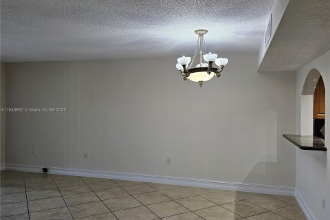 Condominio en venta en Miami, Florida, 2 dormitorios, 91.51 m2 № 1850714 - foto 17