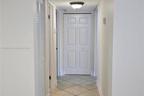 Condominio en venta en Miami, Florida, 2 dormitorios, 91.51 m2 № 1850714 - foto 19