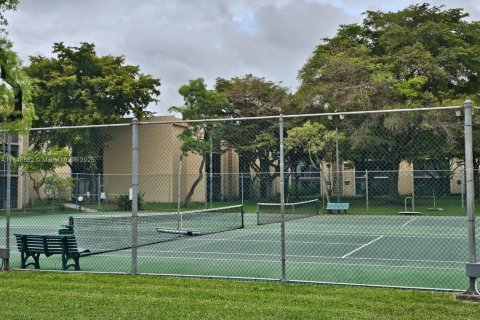 Condominio en venta en Miami, Florida, 2 dormitorios, 91.51 m2 № 1850714 - foto 3