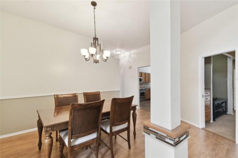 Casa en venta en Palm Harbor, Florida, 5 dormitorios, 234.86 m2 № 1670147 - foto 8